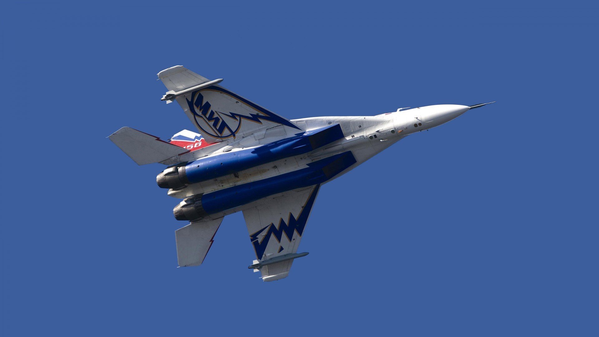 曼城再下一城，保持欧冠不败纪录，曼城再下一城,保持欧冠不败纪录