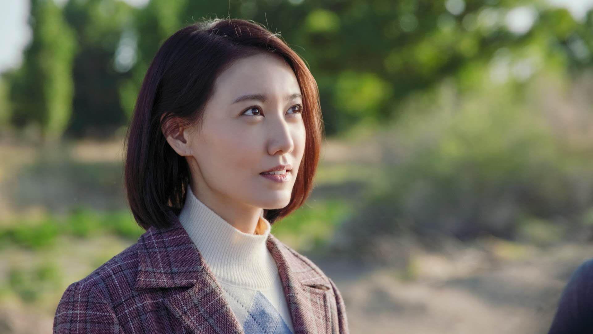 “飞盘：三叉湖赛场飞扬，速度与技巧成就精彩”